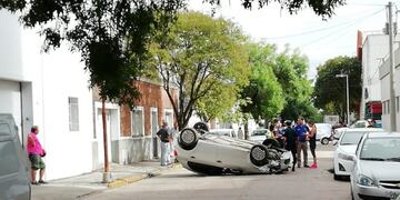 Accidente calle Seguí\nCrédito: Augusto Aduco