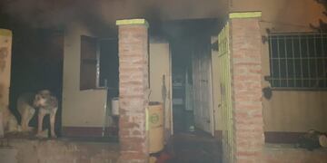 Dos fuerte incendios en la madrugada de este martes