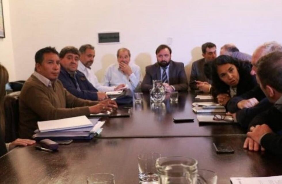 ATE y UPCN rechazaron la propuesta salarial y habrá cuarto intermedio