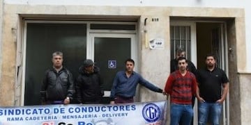 Los cadetes fueron al Concejo para regular la actividad de la Apps\u002E (Sebastián Meccia-La Capital)