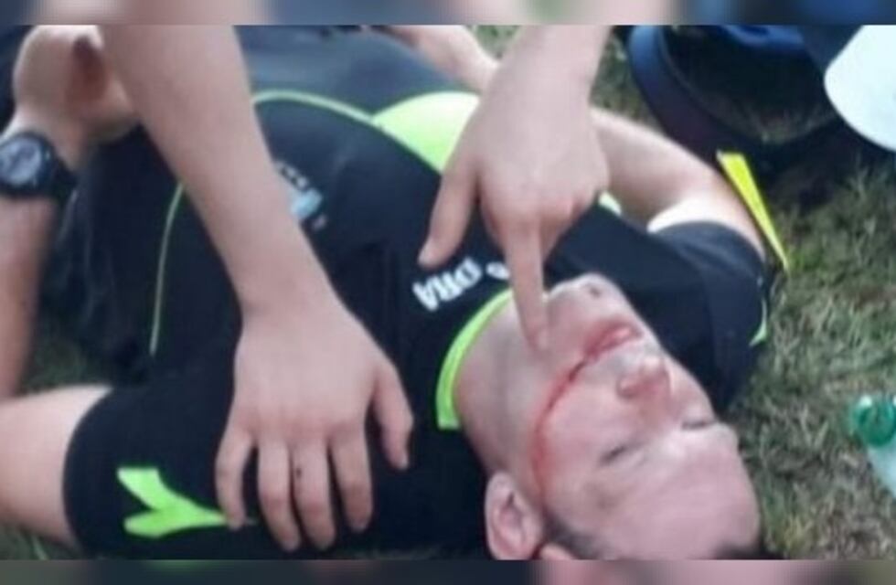 Agredieron al árbitro del partido entre Huracán de Las Varillas y Centro Social de Brinkmann