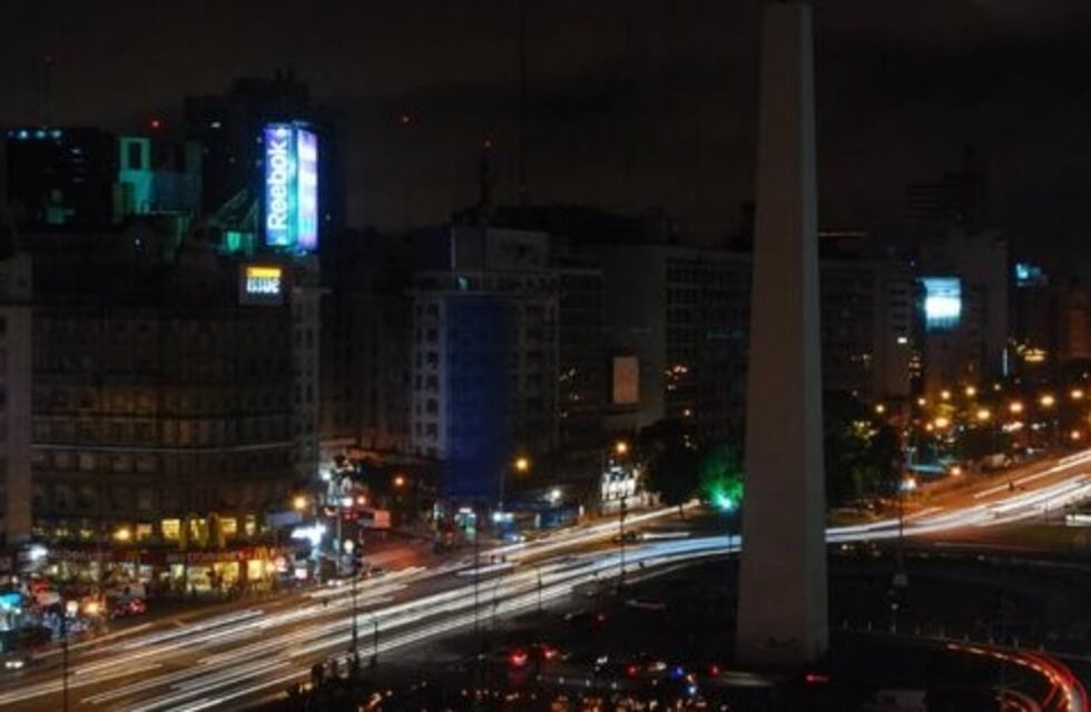 La primera denuncia por el apagón llegó a la Justicia