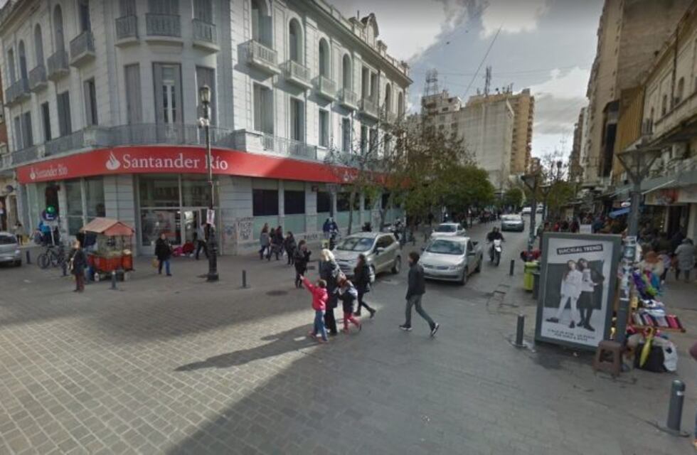 Quisieron robar en un local del centro con un arma de juguete