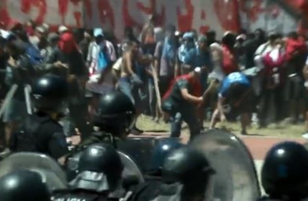 Detuvieron a un militante que usó un mortero en la protesta contra la reforma previsional