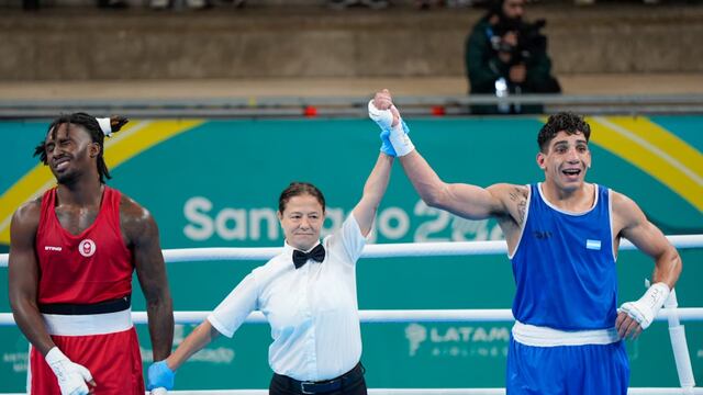 Abraham Buonarrigo está en las semifinales de la categoría 80kg y se aseguró una medalla.