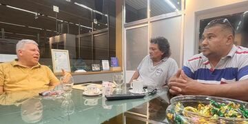Reunión Gustavo Benedetti intendente y representantes del SOEMA - Foto ilustrativa