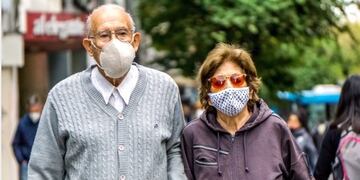 Coronavirus en Rosario: importante suba de contagios pero drástica caída de fallecidos