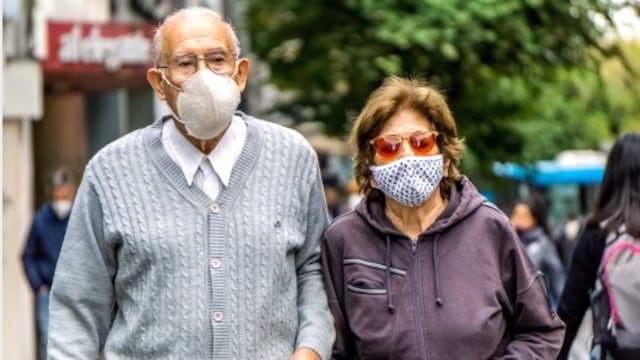 El coronavirus en Rosario llevó al límite la ocupación de camas críticas