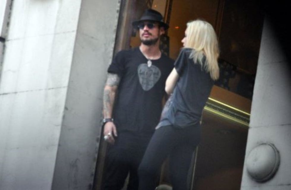 Militta Bora y Daniel Osvaldo tuvieron sexo en el baño de un restaurante