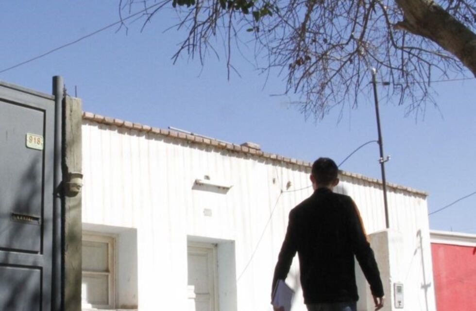 Investigan a toda una comisaría por el asesinato de un anciano