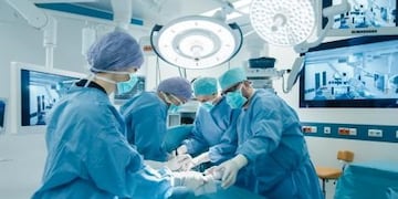 Trasplante de dedo en menor de siete años