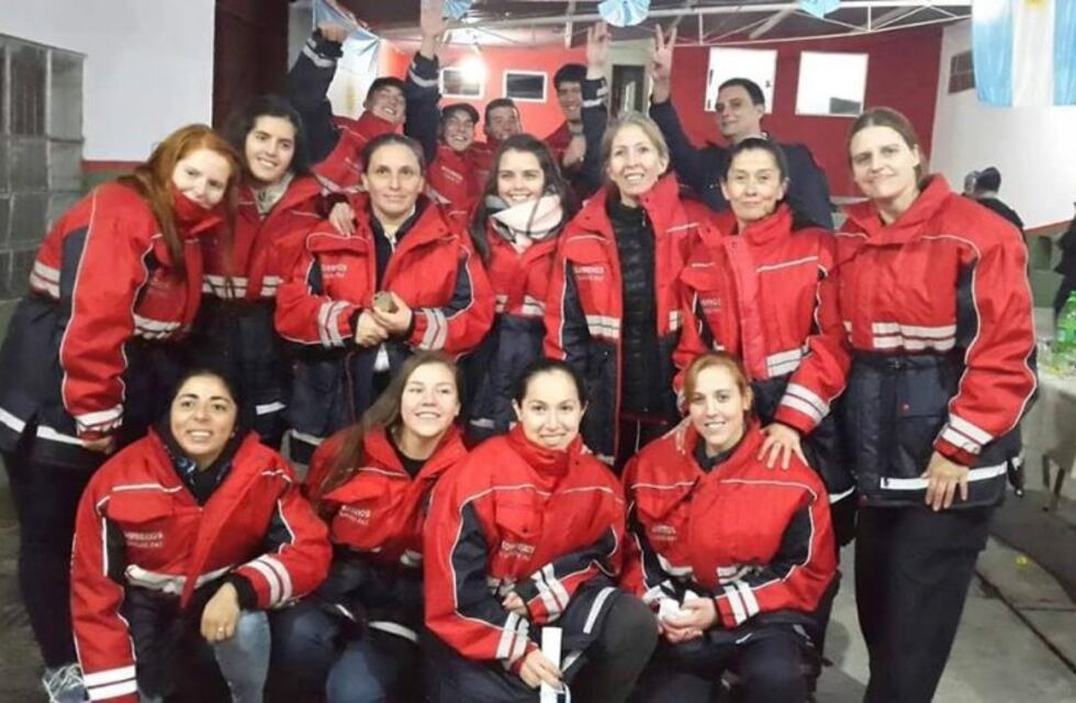 La genial milonga dedicada a los Bomberos de Carlos Paz en su día