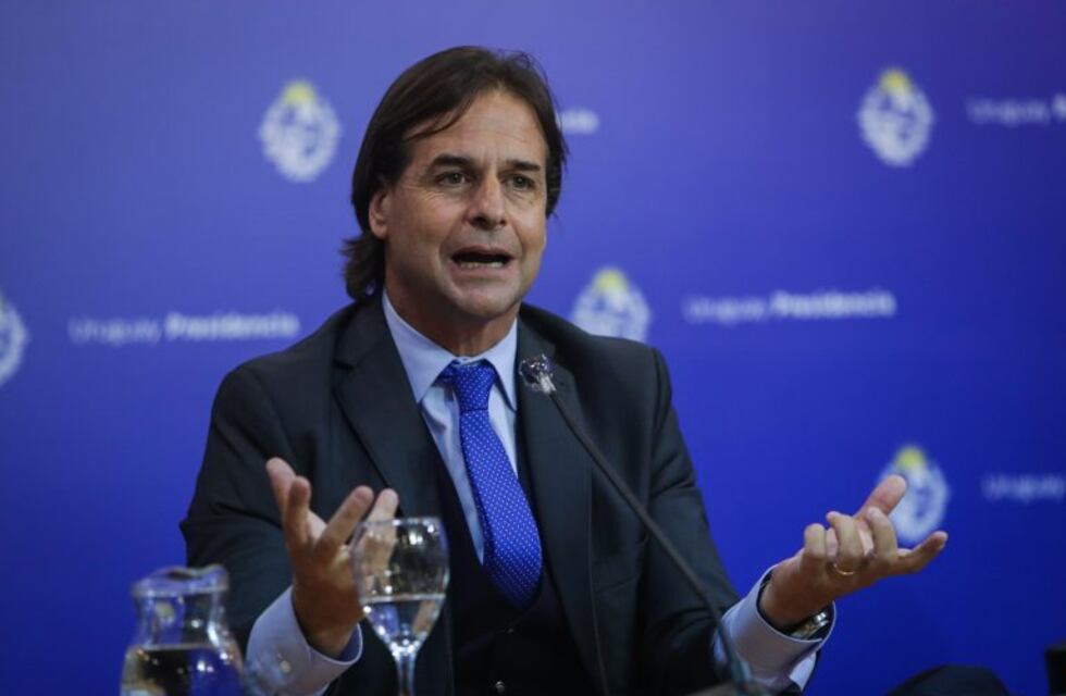 Coronavirus en Uruguay: Lacalle Pou, en cuarentena por posible contagio