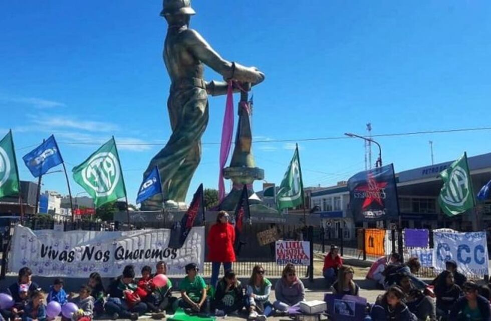 Justicia por Lucía: las mujeres del frente social pararon 24 horas