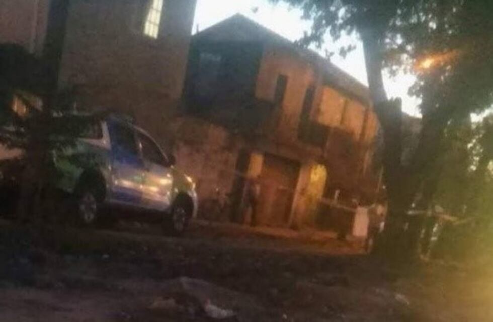 Glew: hallaron a una nena de tres años muerta, desnutrida y con quemaduras