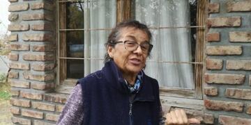 Plottier: María Elisa Hidalgo, la abuela que puede perder su casa por no pagar los impuestos municipales (Imneuquén)\u002E