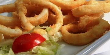 Un plato para sentirte en Mar del Plata: las clásicas rabas
