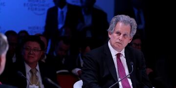 foro de davos en buenos aires\r\n\r\n\r\nDavid Lipton, first deputy managing director of International Monetary Fund (IMF), listens during the World Economic Forum on Latin America in Buenos Aires, Argentina, on Thursday, April 6, 2017\u002E The World Economic Forum on Latin America will explore the challenges, risks and opportunities for Latin America in this transitional period\u002E Photographer: Sarah Pabst/Bloomberg ciudad de buenos aires David Lipton Foro Economico Mundial para America Latina reunion del foro de davos en el hotel hilton de puerto madero foro empresarios