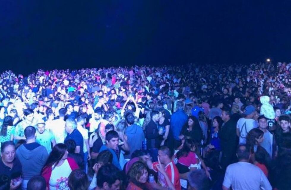 Pehuen Co: se postergó la fiesta "Hasta que salga el sol" por mal clima