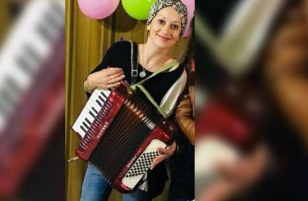María Inés tiene cáncer, le robaron su acordeón y pide ayuda para recuperarlo