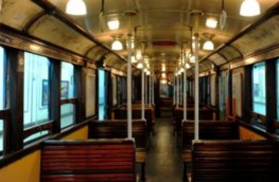 Subastarán mañana a través de Internet vagones históricos del subte porteño