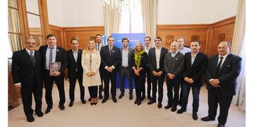 Intendentes obras de renovaciu00f3n urbana