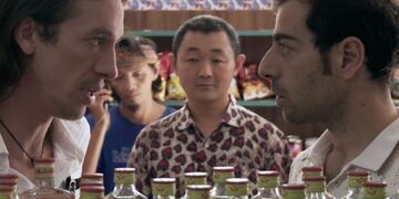 Película De acá a la China