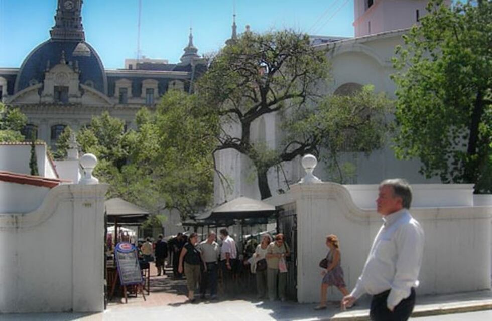 Desalojaron el restaurante del Cabildo porque no pagaba el canon desde 2013