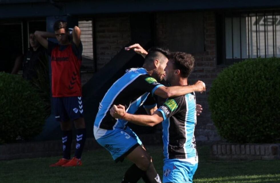 Almagro imparable: líder a seis de Instituto en la tabla