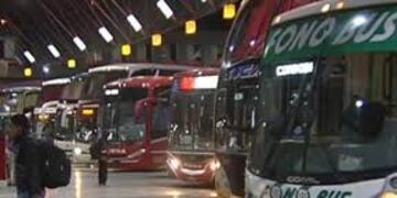 Fetap negocia con Aoita para evitar el paro de interurbanos