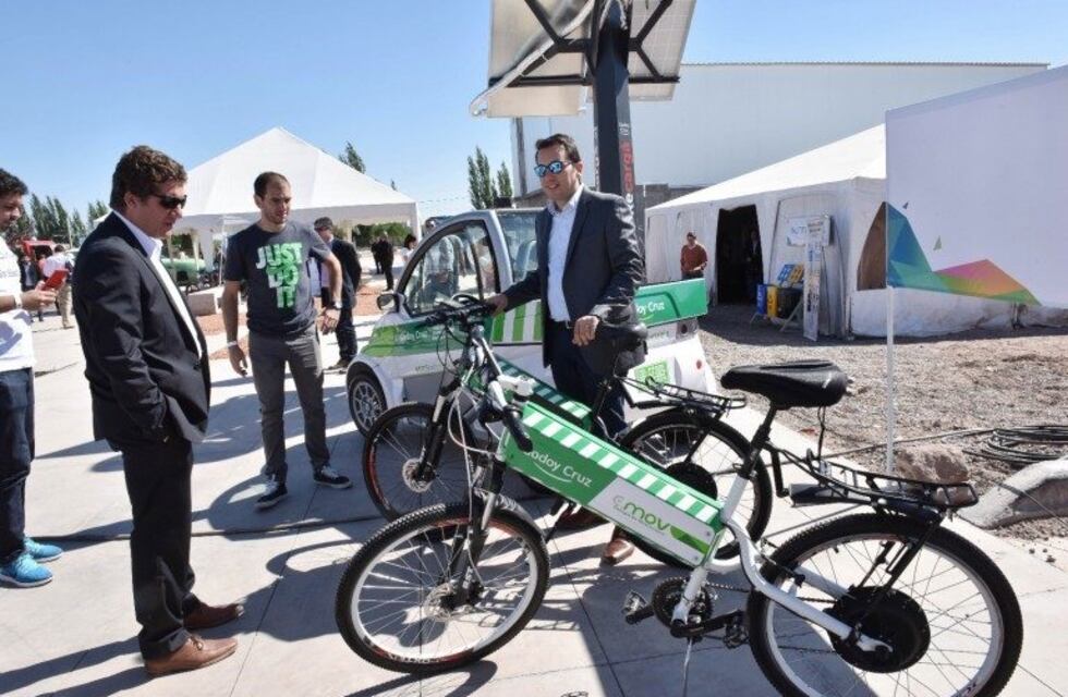 Godoy Cruz le pagará $800 a los vayan a trabajar en bicicleta