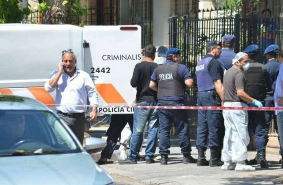 Encapuchado ultimó a tiros a un hombre en Ciudad a plena luz del día