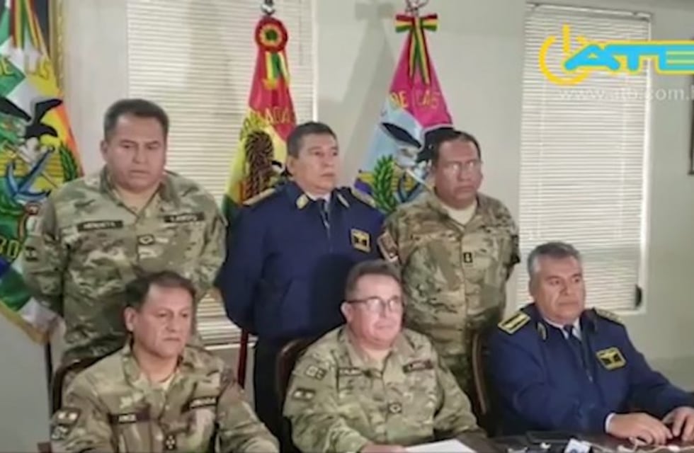 Bolivia: las Fuerzas Armadas anunciaron que actuarán con la policía para frenar violencia