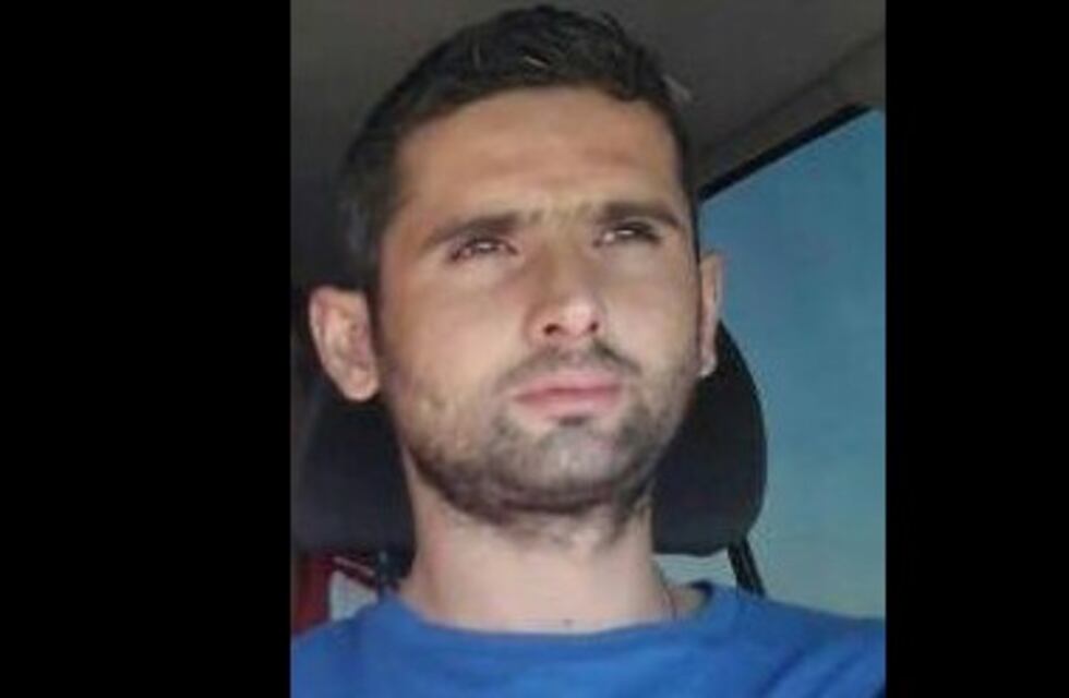 Tenía pedido de paradero, lo encontraron pero chocó y en el auto había marihuana