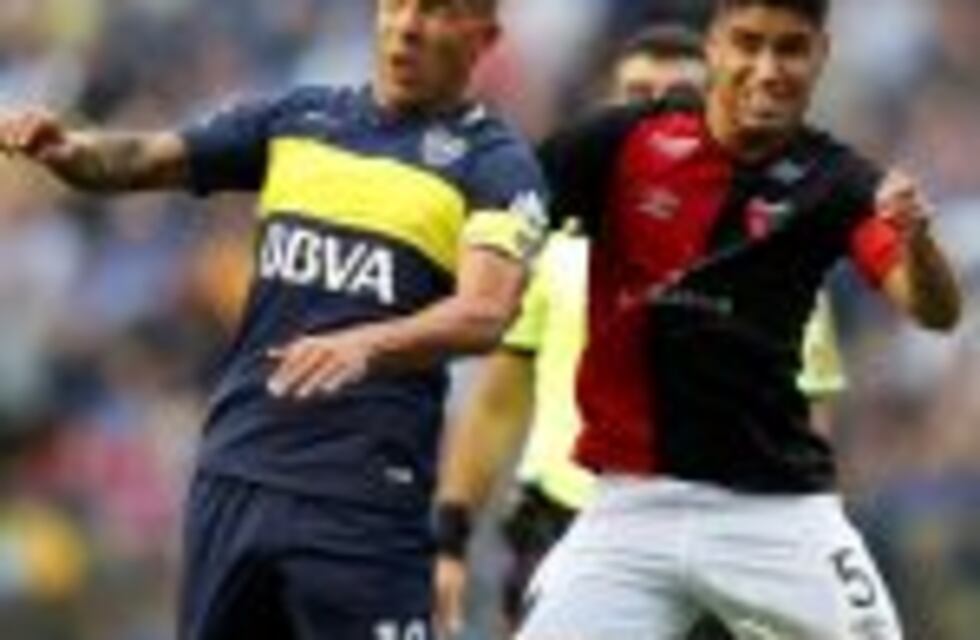 Boca aplastó 4-1 a Colón en la Bombonera en la despedida de Carlitos