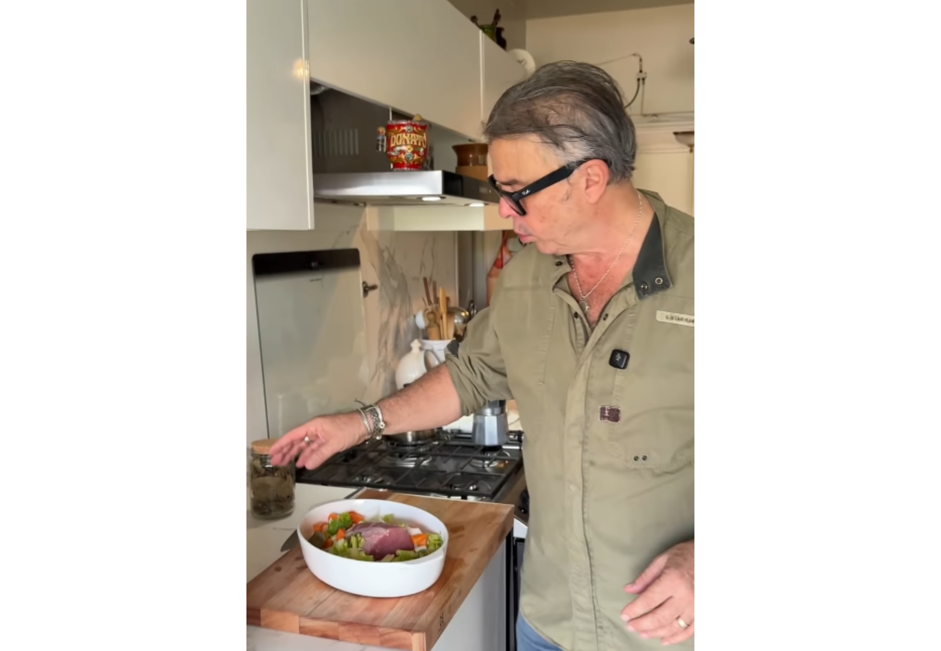 El famoso cocinero mostró su propia versión.