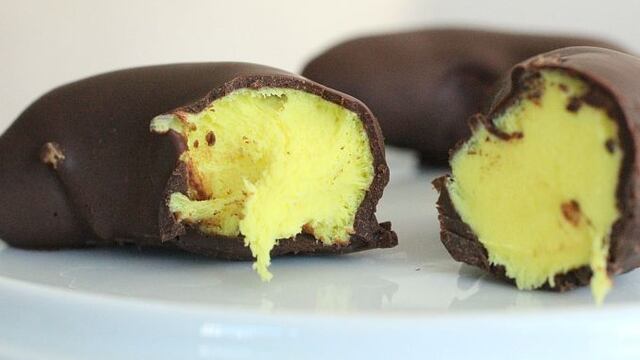 Bananitas con chocolate caseras y en pocos pasos