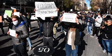 Protesta de dueños de bares en Córdoba\u002E