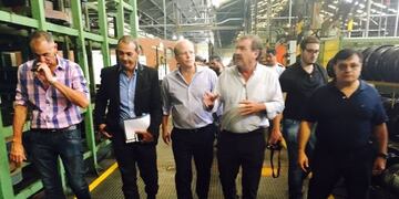 Interesados en fu00e1brica de llantas