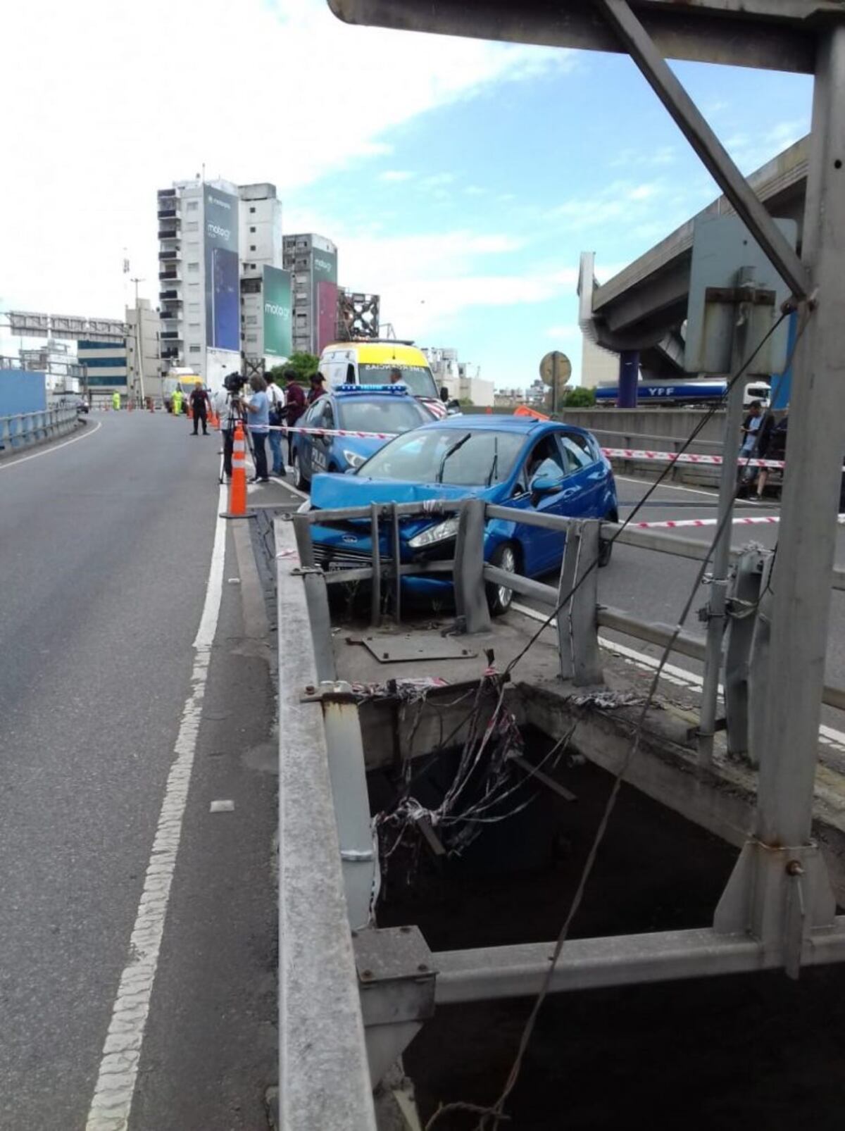 Choque Avenida 25 de Mayo (Foto: Policía de la Ciudad)