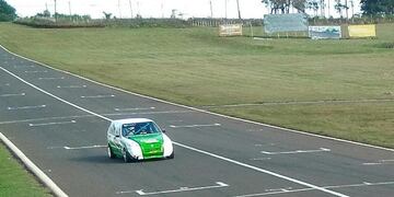 Prueba de autos y pilotos, más el ajuste de motores, gomas y suspensión, este sábado en el Autódromo de Posadas\u002E (Misiones Online)