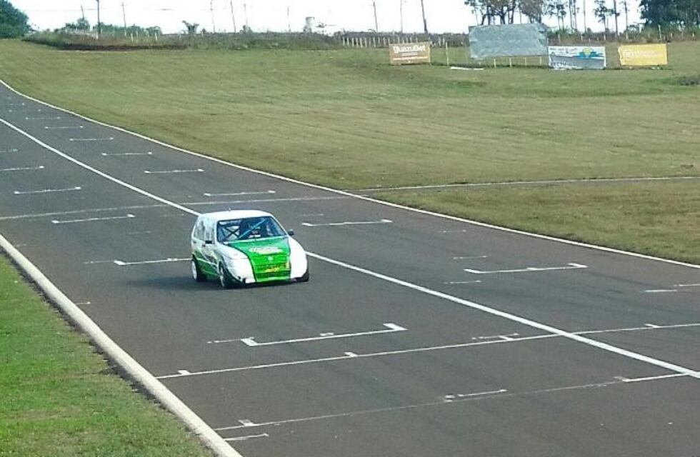 Volvió el rugido de motores al Autódromo de Posadas