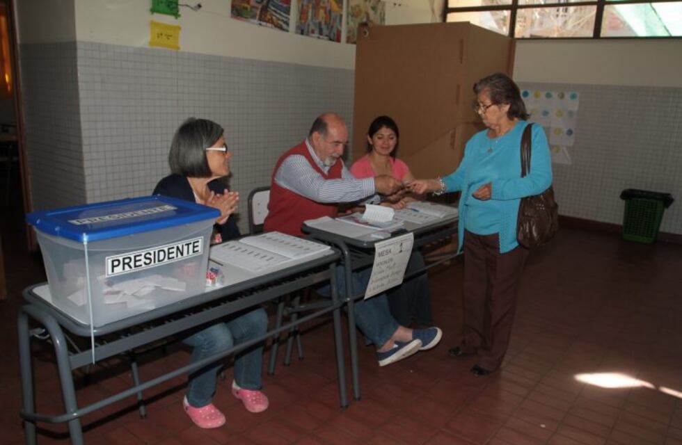 Cerca de 900 chilenos podrán votar el domingo en Mendoza