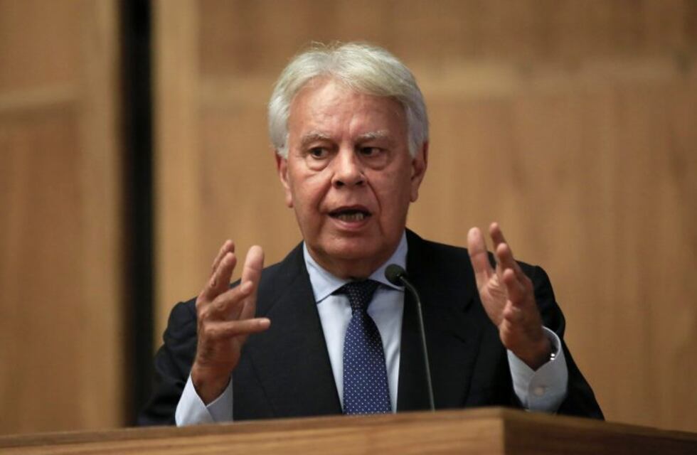 Felipe González desmintió haberle preguntado a Macri cuándo Cristina Kirchner iba a ir presa