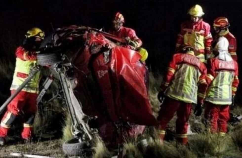 Tres argentinos murieron al volcar con su auto en una ruta de Chile