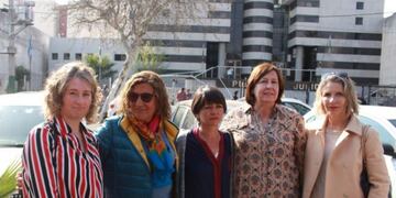 Marysol Mediavilla en la puerta de los tribunales de San Luis\u002E