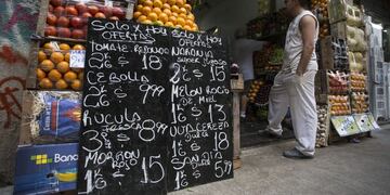 Las verdulerías de barrio, las más elegidas (DPA)