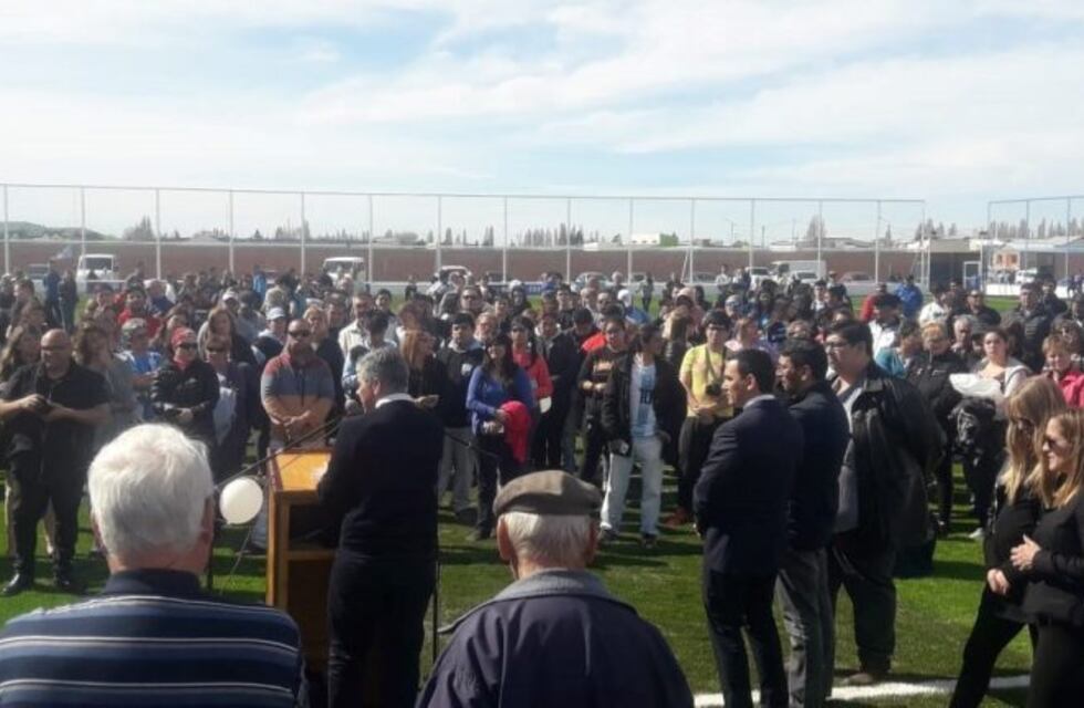 Inauguraron la Cancha de Césped Sintético del Club Argentino del Sud