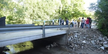 Alta Gracia: se inauguró el nuevo puente sobre el arroyo Los Paredones