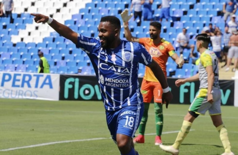 El Tomba dio vuelta el partido y le ganó a Aldosivi por 3 a 2